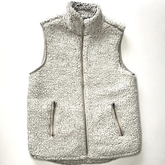 Thread & Supply Soft Popcorn Vest - Picture 2 of 4
